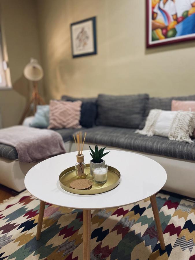 Stan Na Dan Apartman Stella Сомбор Экстерьер фото